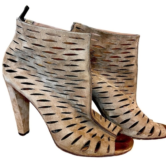 Diane Von Furstenberg Designer Lazer Cut Suede High Heel Booties - Picture 5 of 13